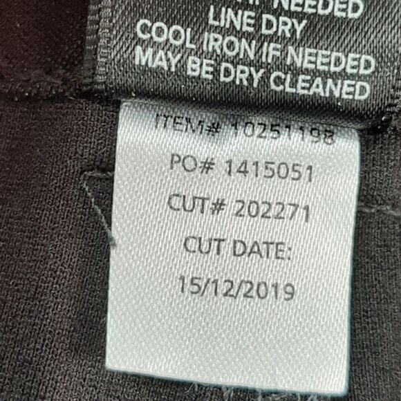 Studio by TORRID / High Waist Ankle Crop Stretch Slim Pants Black Sz 24 R - Picture 11 of 11